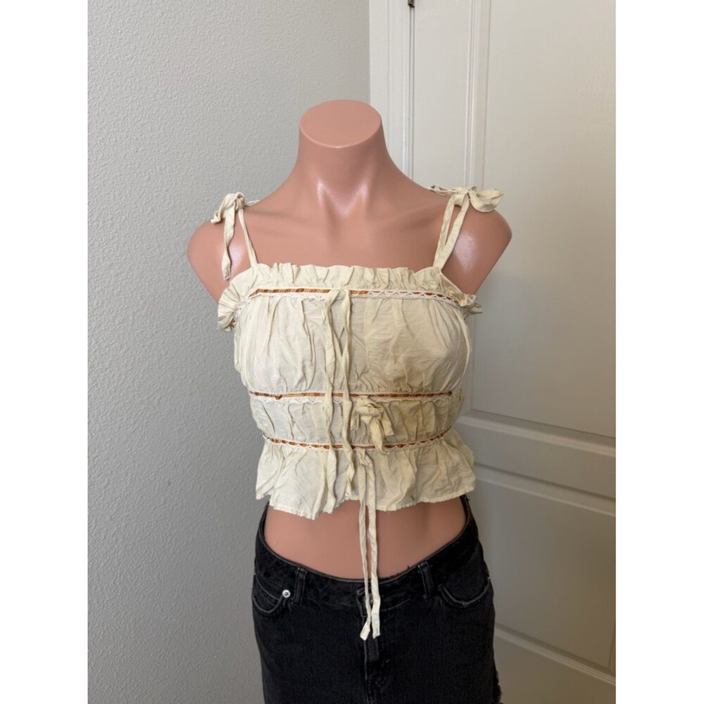 Thirty Thirty Cream Tie-Shoulder Smocked Crop Top Sz S